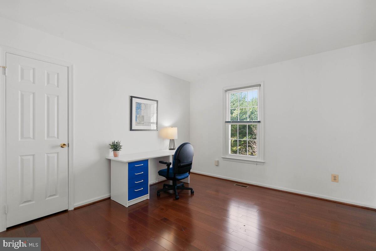 19116 Forest Brook Road Germantown, MD 20874 - Photo 36 of 58 Gallery Image 36
