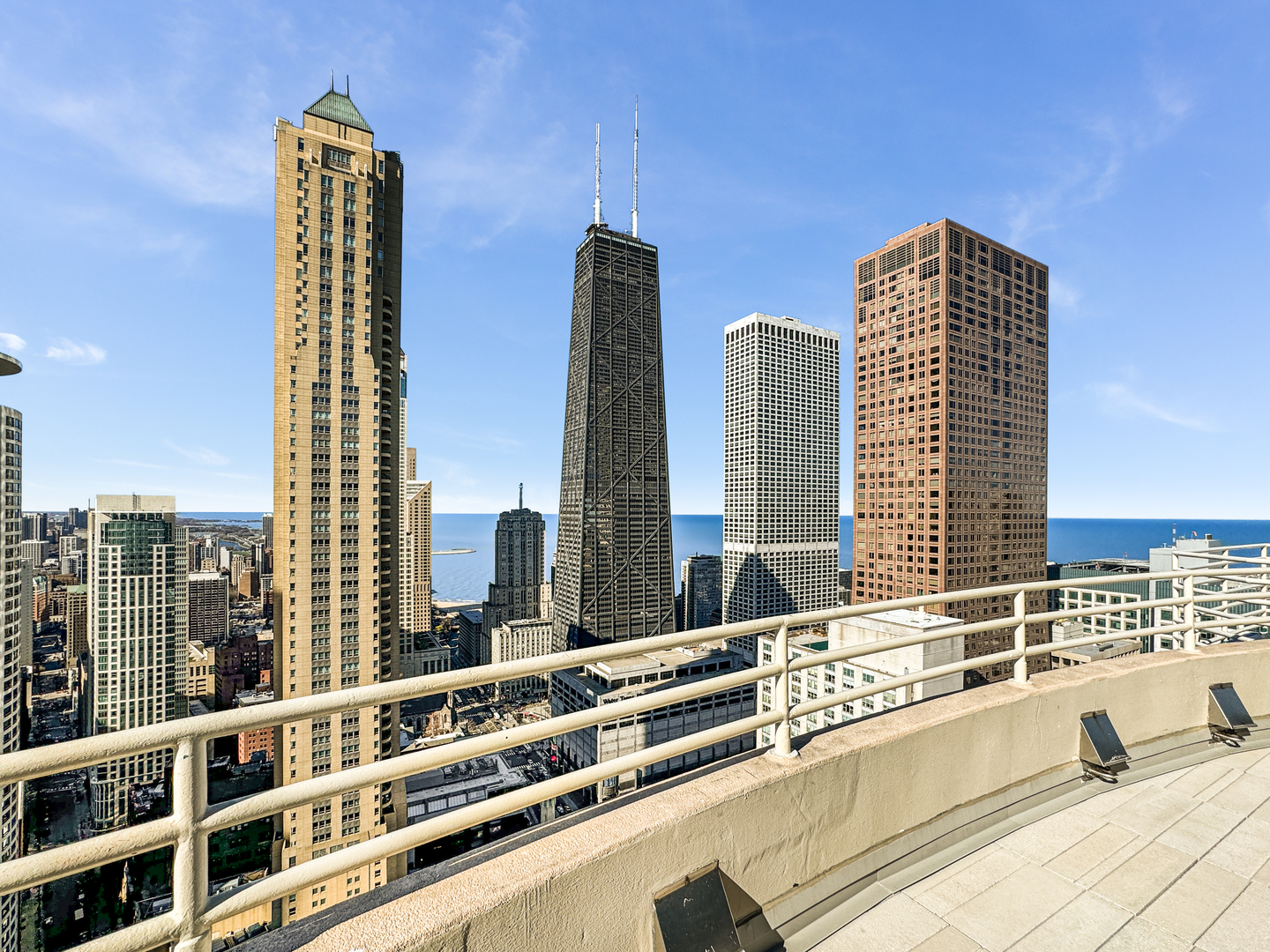 100 East Huron Street, Unit 4002 Chicago, IL 60611 - Photo 10 of 49 a view of balcony with tall buildings