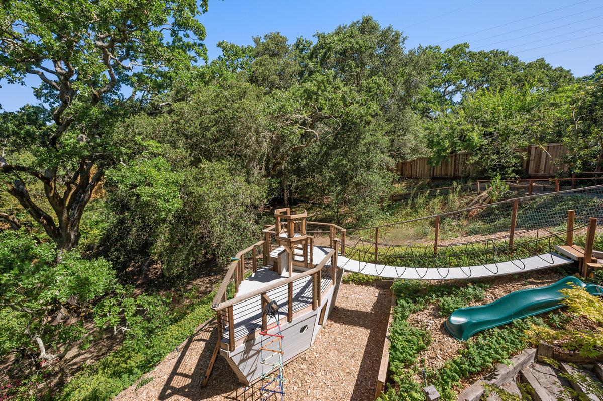 27 Oakwood Road Orinda, CA 94563 - Photo 51 of 61