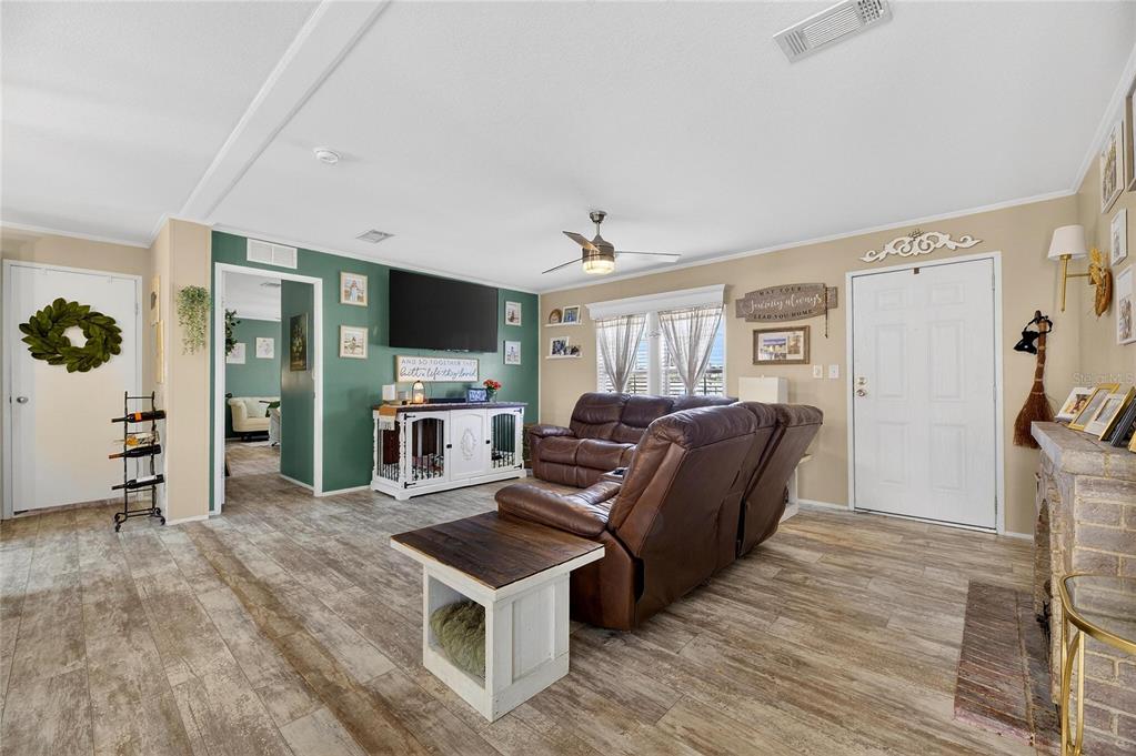 39344 Bohan Lane Zephyrhills, FL 33540 - Photo 14 of 56