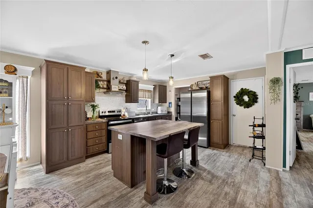 $325,000 | 39344 Bohan Lane, Zephyrhills, FL 33540