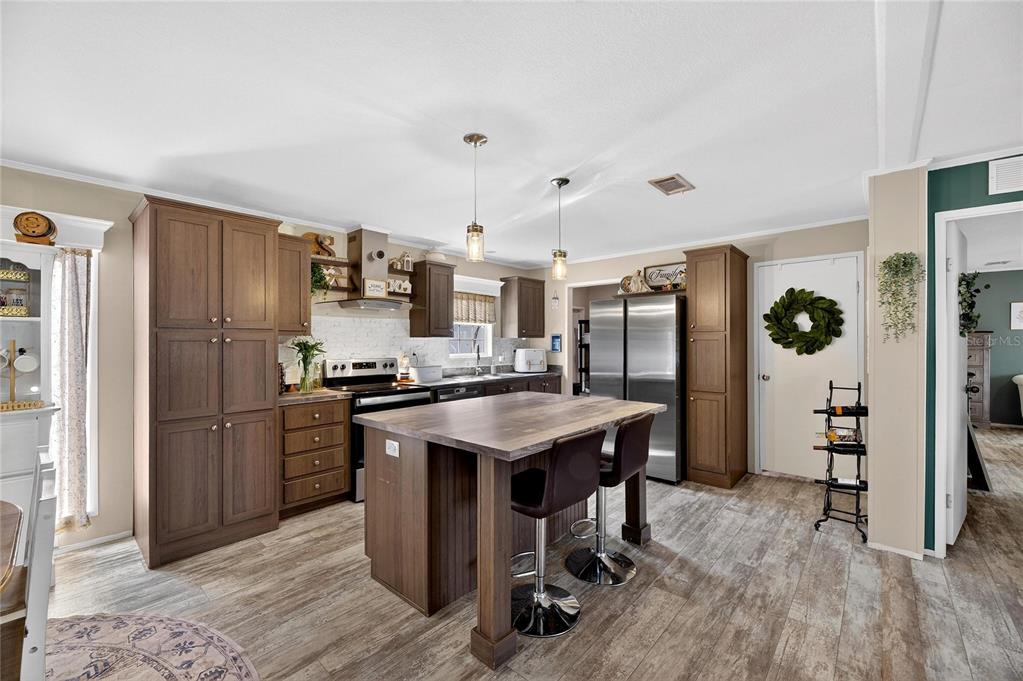 39344 Bohan Lane Zephyrhills, FL 33540 - Photo 18 of 56