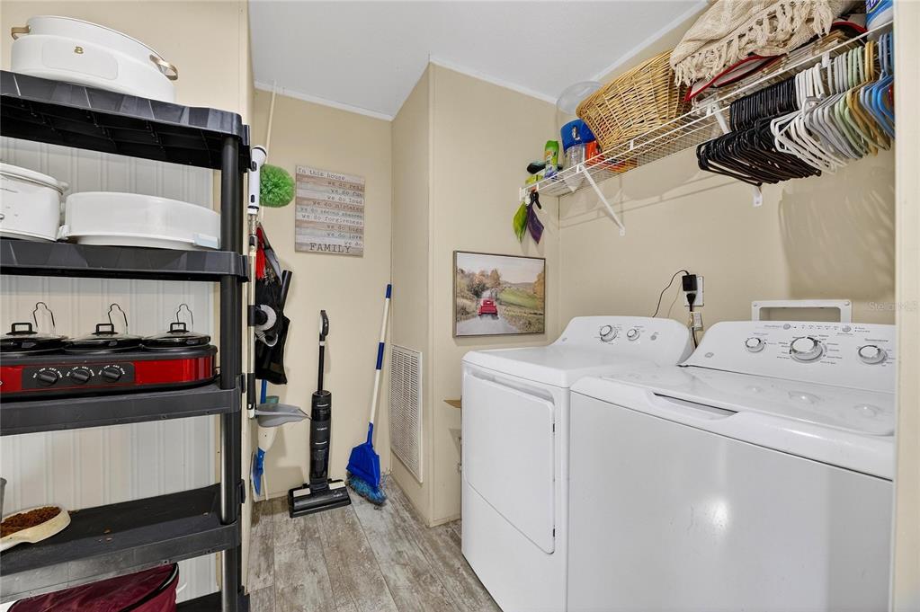 39344 Bohan Lane Zephyrhills, FL 33540 - Photo 22 of 56