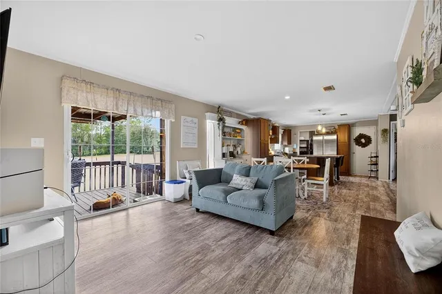 $325,000 | 39344 Bohan Lane, Zephyrhills, FL 33540