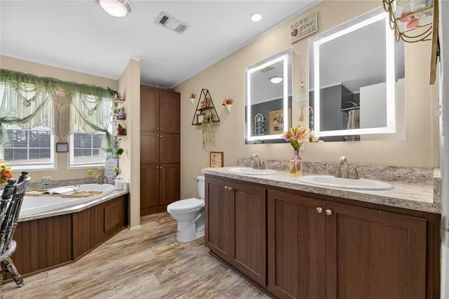 $325,000 | 39344 Bohan Lane, Zephyrhills, FL 33540