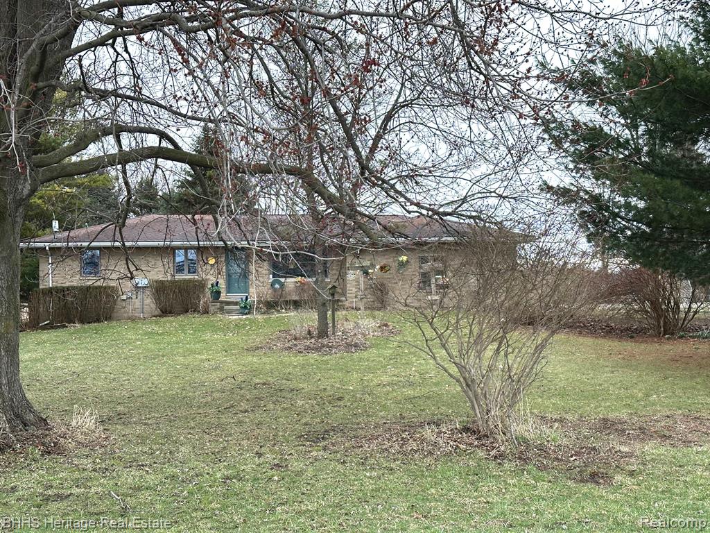 9776 North Marsh Road Fowlerville, MI 48836 - Photo 21 of 21