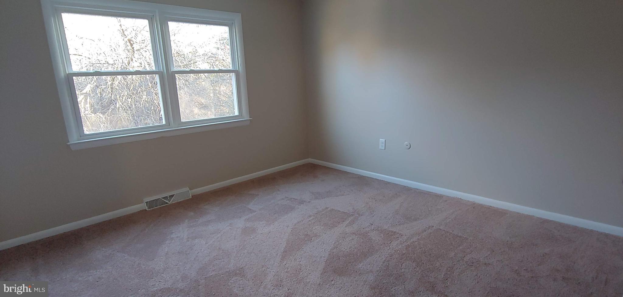 10 Courtleigh Place Reading, PA 19606 - Photo 13 of 15 Bedroom 4