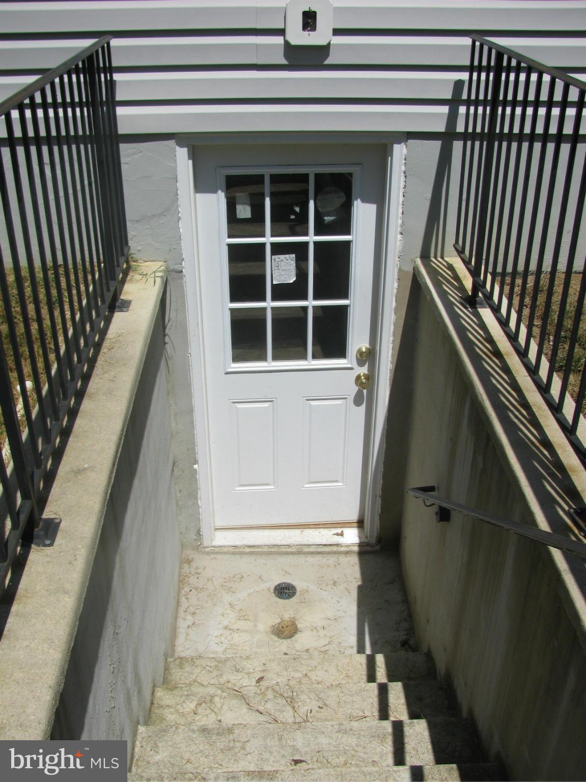 6250 Ripley Road La Plata, MD 20646 - Photo 23 of 24 Exterior (Rear)