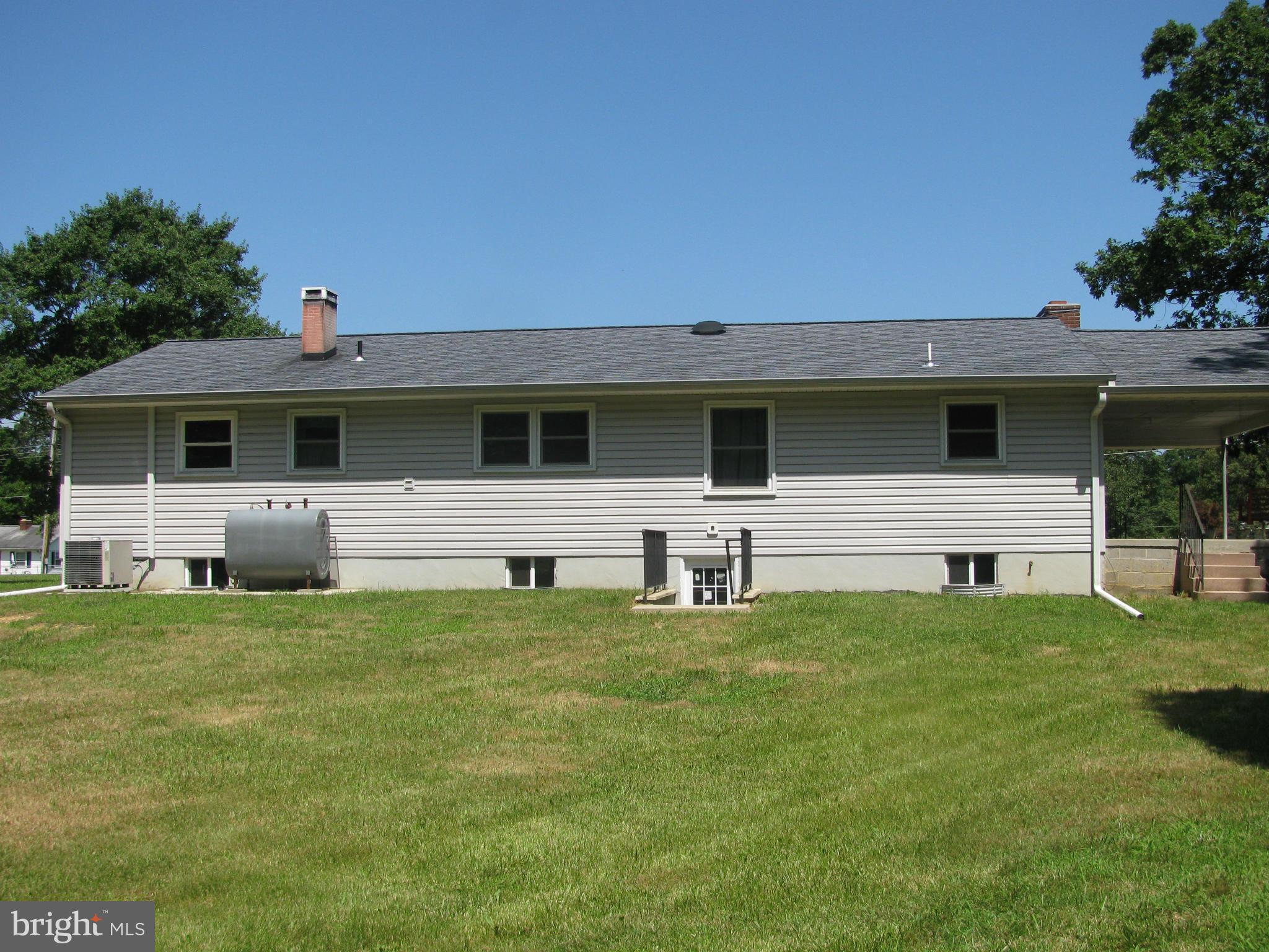 6250 Ripley Road La Plata, MD 20646 - Photo 7 of 24 Exterior (Rear)