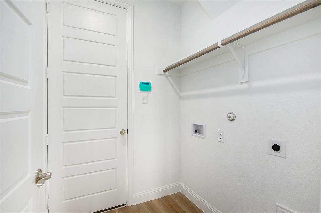 6033 Mango Drive Sanger, TX 76266 - Photo 15 of 29 a view of a closet