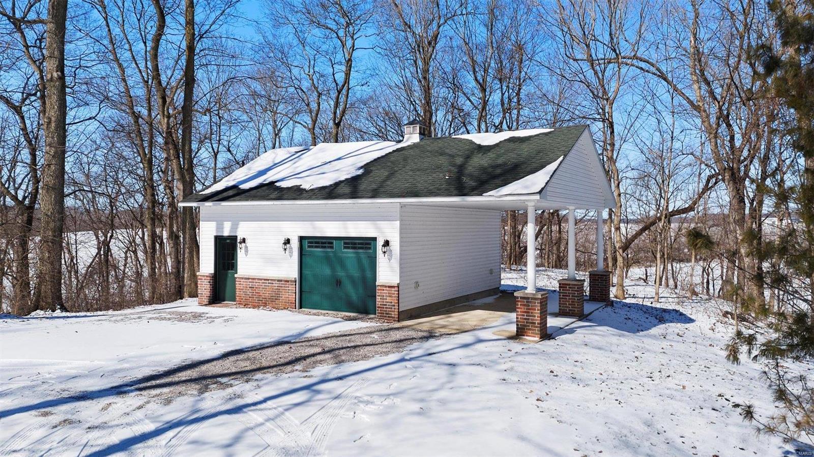 13301 Sugar Creek Road Highland, IL 62249 - Photo 32 of 74