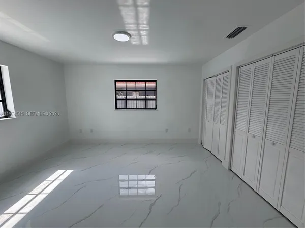 $599,999 | 2682 West 70th Place, Hialeah, FL 33016