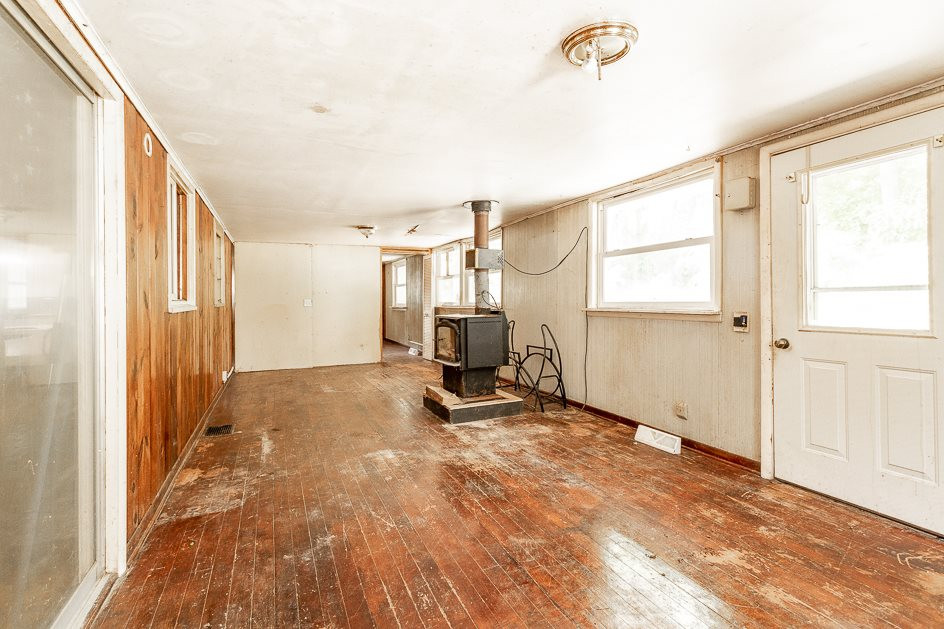 5054 Young Road Jackson, MI 49201 - Photo 12 of 38 Photo 12
