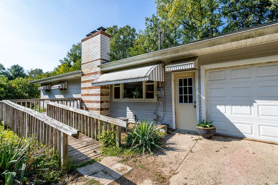 5054 Young Road Jackson, MI 49201 - Photo 33 of 38 Photo 33