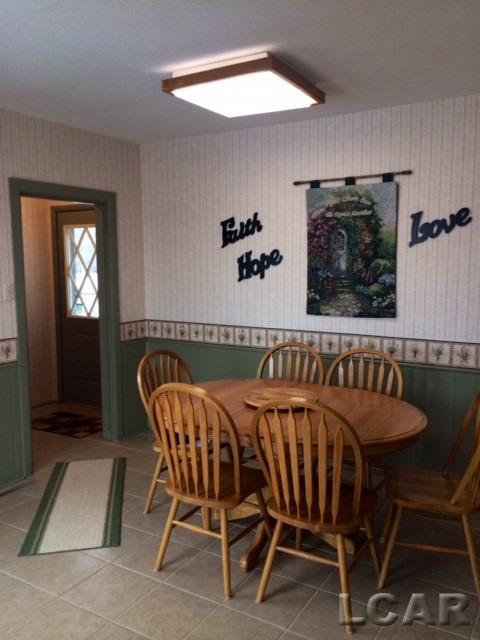 6501 Ridge Highway Britton, MI 49229 - Photo 8 of 29 31279732-7.JPG