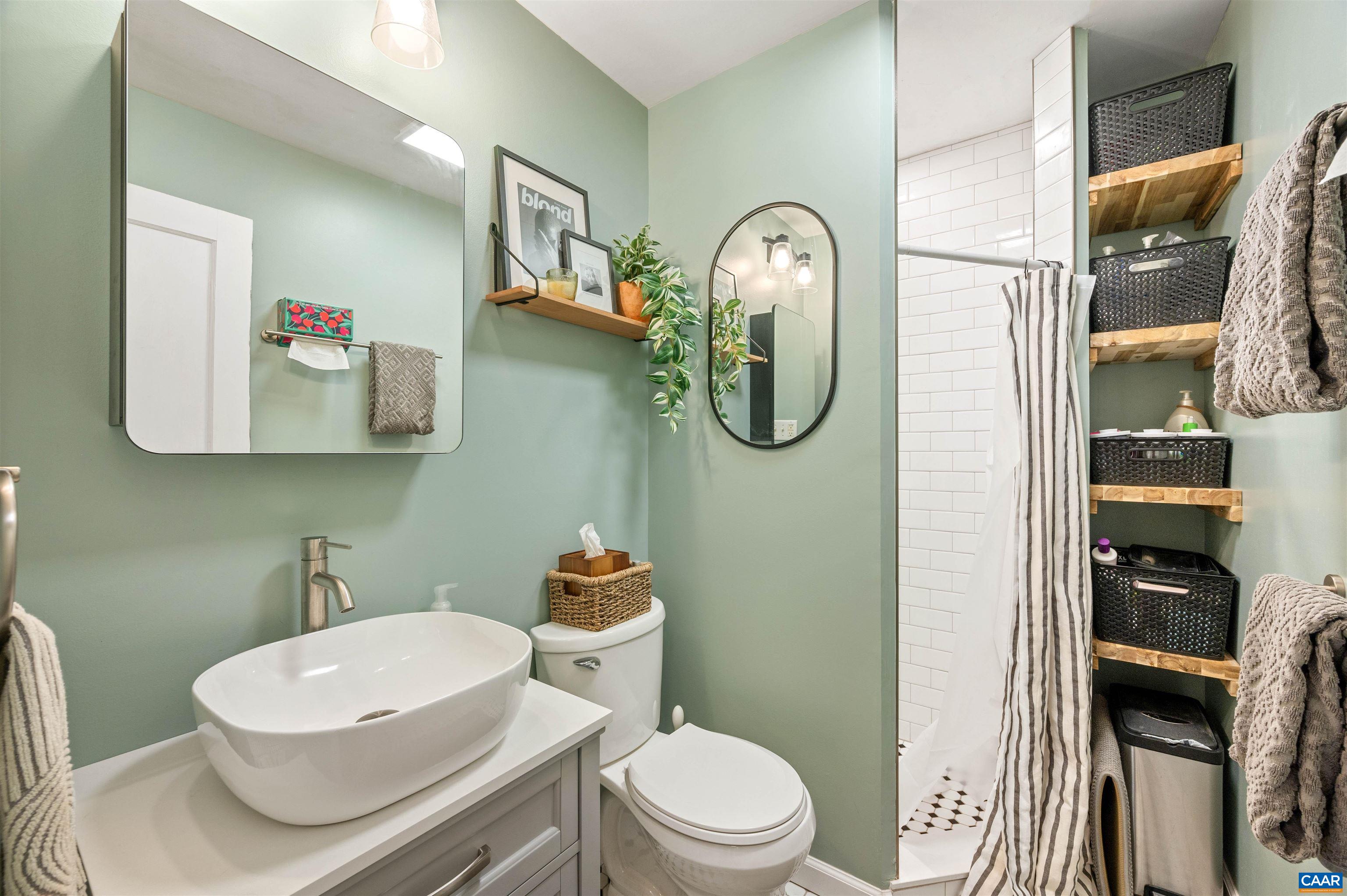 1104 Cherry Avenue Charlottesville, VA 22903 - Photo 17 of 27 Gallery Image 17