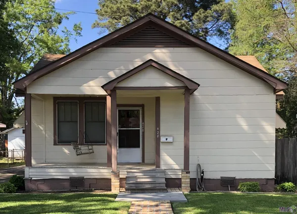 $189,900 | 428 Ave C, Port Allen, LA 70767