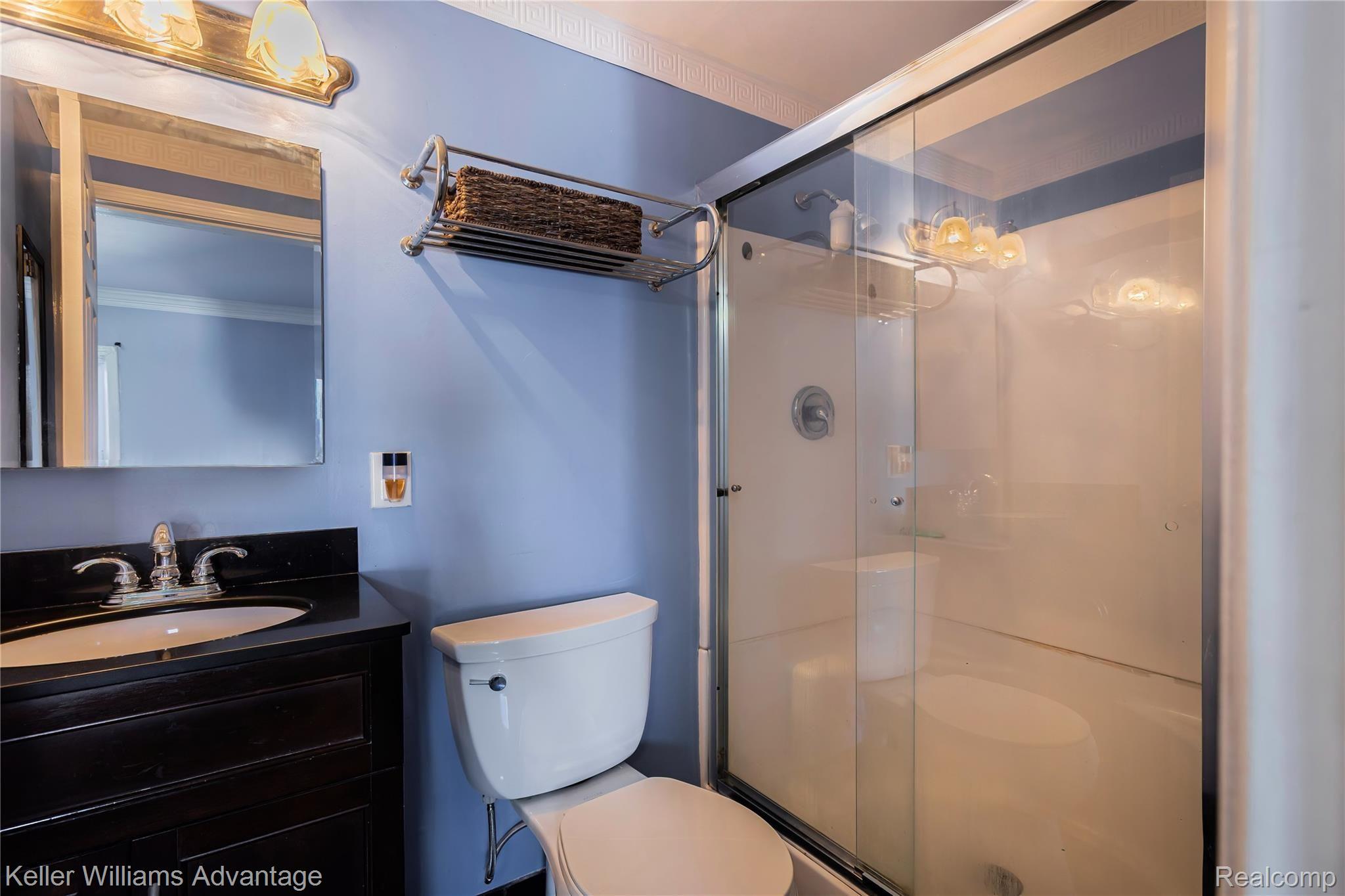 1309 Minnesota Road Troy, MI 48083 - Photo 31 of 37 DAVID _ TROY-04.jpg