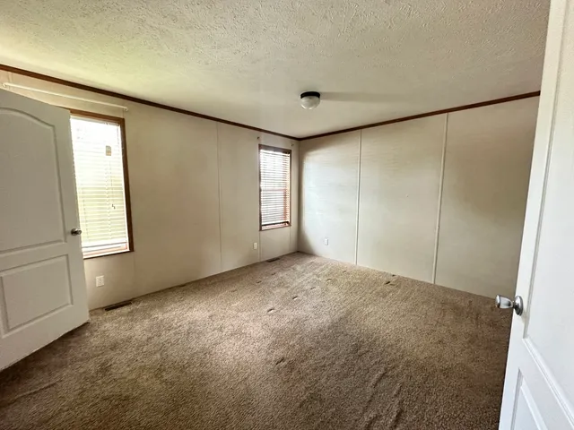 $70,000 | 319 Avenue F, Bloomington, IL 61704