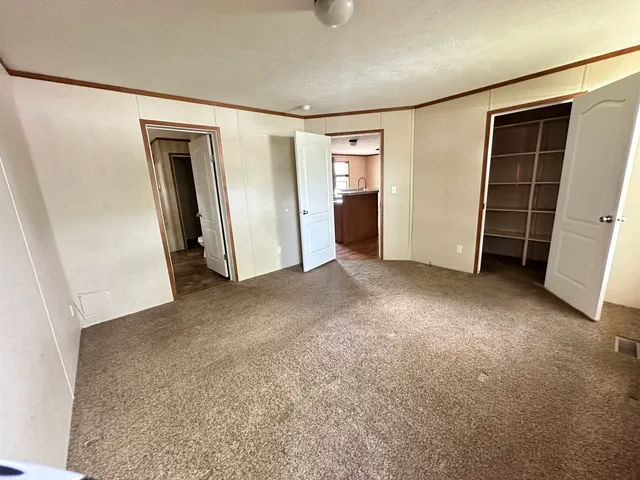 $70,000 | 319 Avenue F, Bloomington, IL 61704