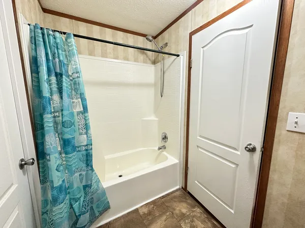 $65,000 | 319 Avenue F, Bloomington, IL 61704