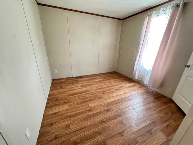 $70,000 | 319 Avenue F, Bloomington, IL 61704