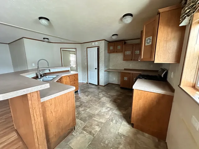 $70,000 | 319 Avenue F, Bloomington, IL 61704