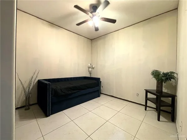 $1,500 | 4217 Colbath Avenue, Unit 430A, McAllen, TX 78503