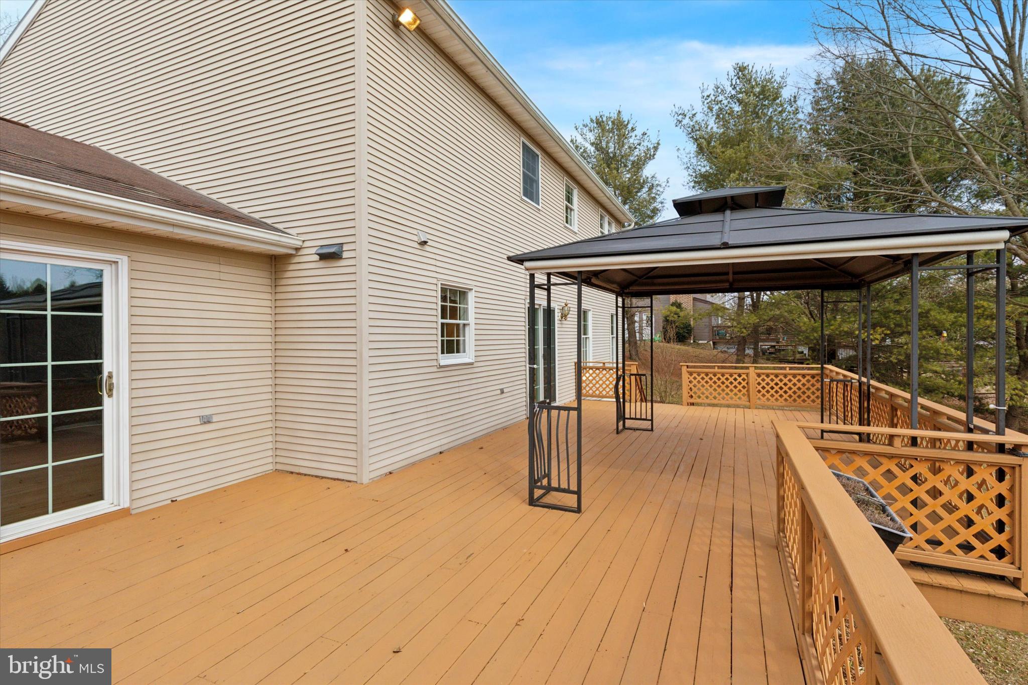 82 Starr Road Reading, PA 19608 - Photo 45 of 56 a view of balcony with wooden floor and fence