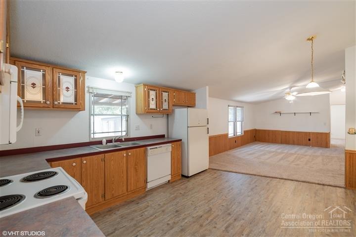 53435 Deep Woods Road La Pine, OR 97739 - Photo 7 of 19 Another view of the kitchen with breakfa