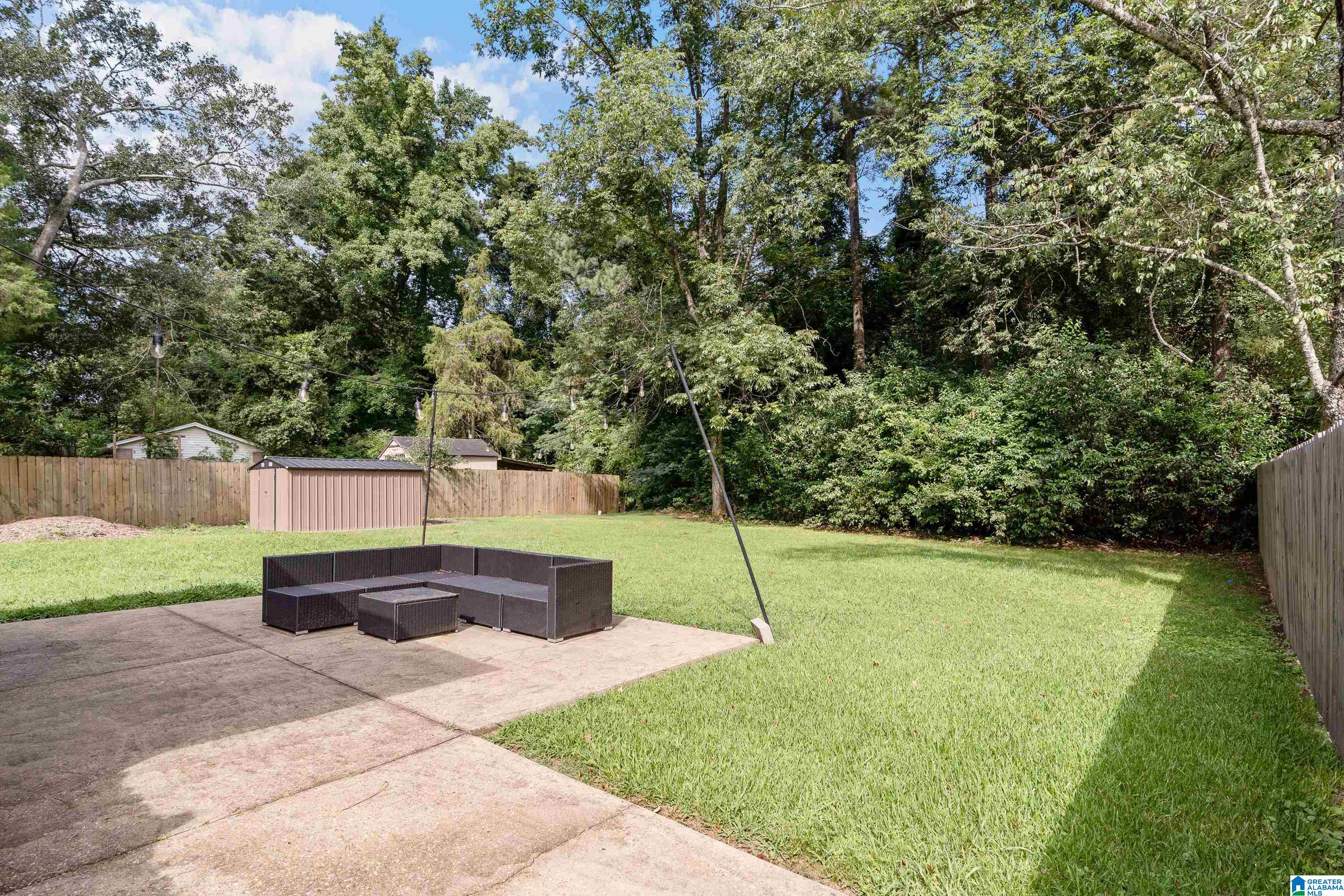 1620 Cresthill Road Birmingham, AL 35213 - Photo 31 of 33