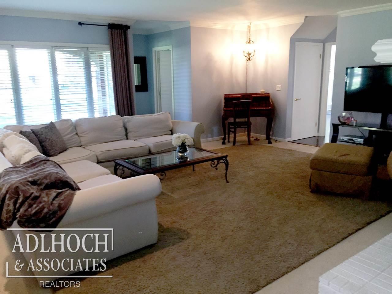 565 Hampton Road Grosse Pointe Woods, MI 48236 - Photo 17 of 37