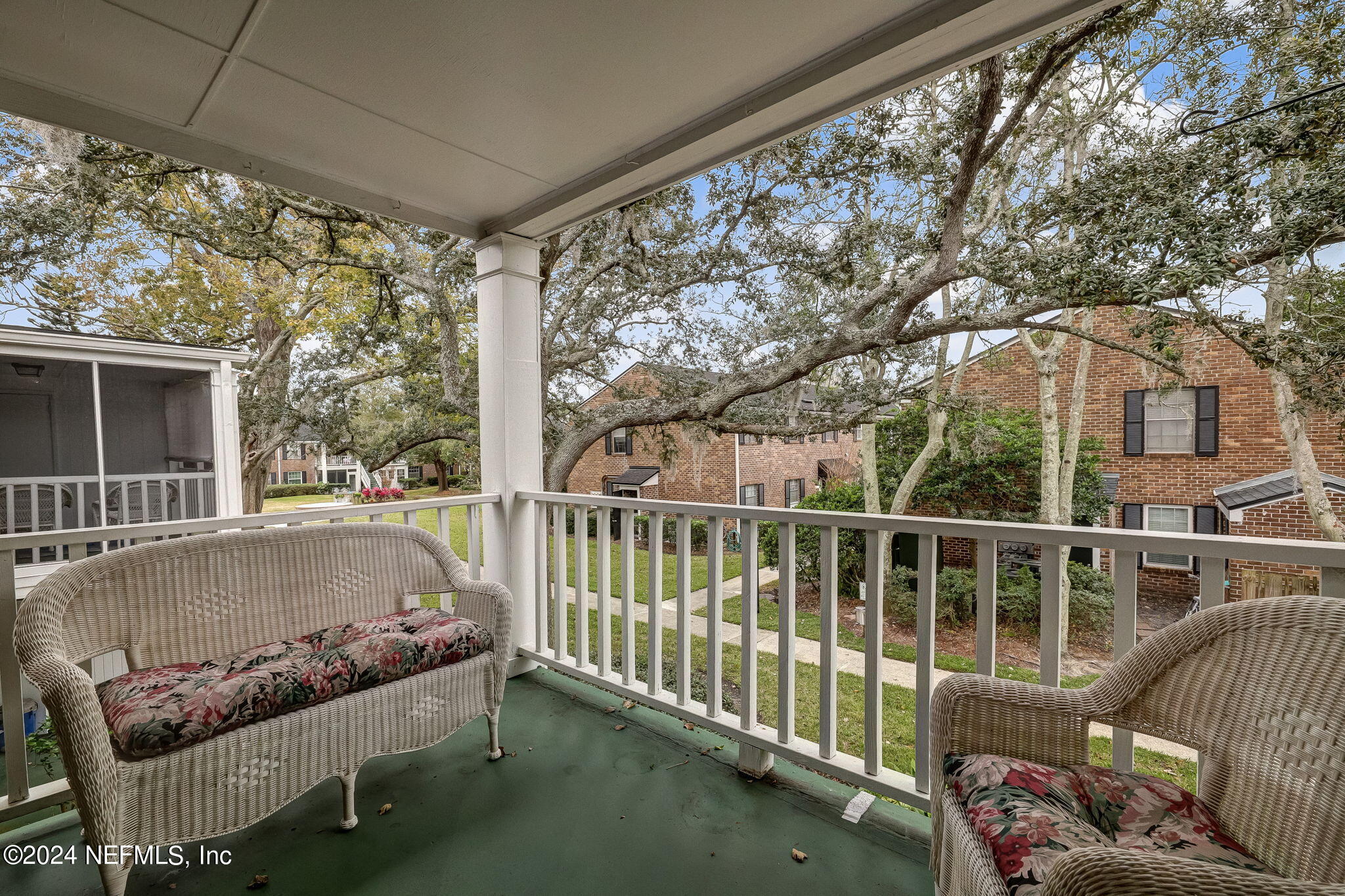 18-web-or-mls-LR 4358 Timuquana Rd Unit