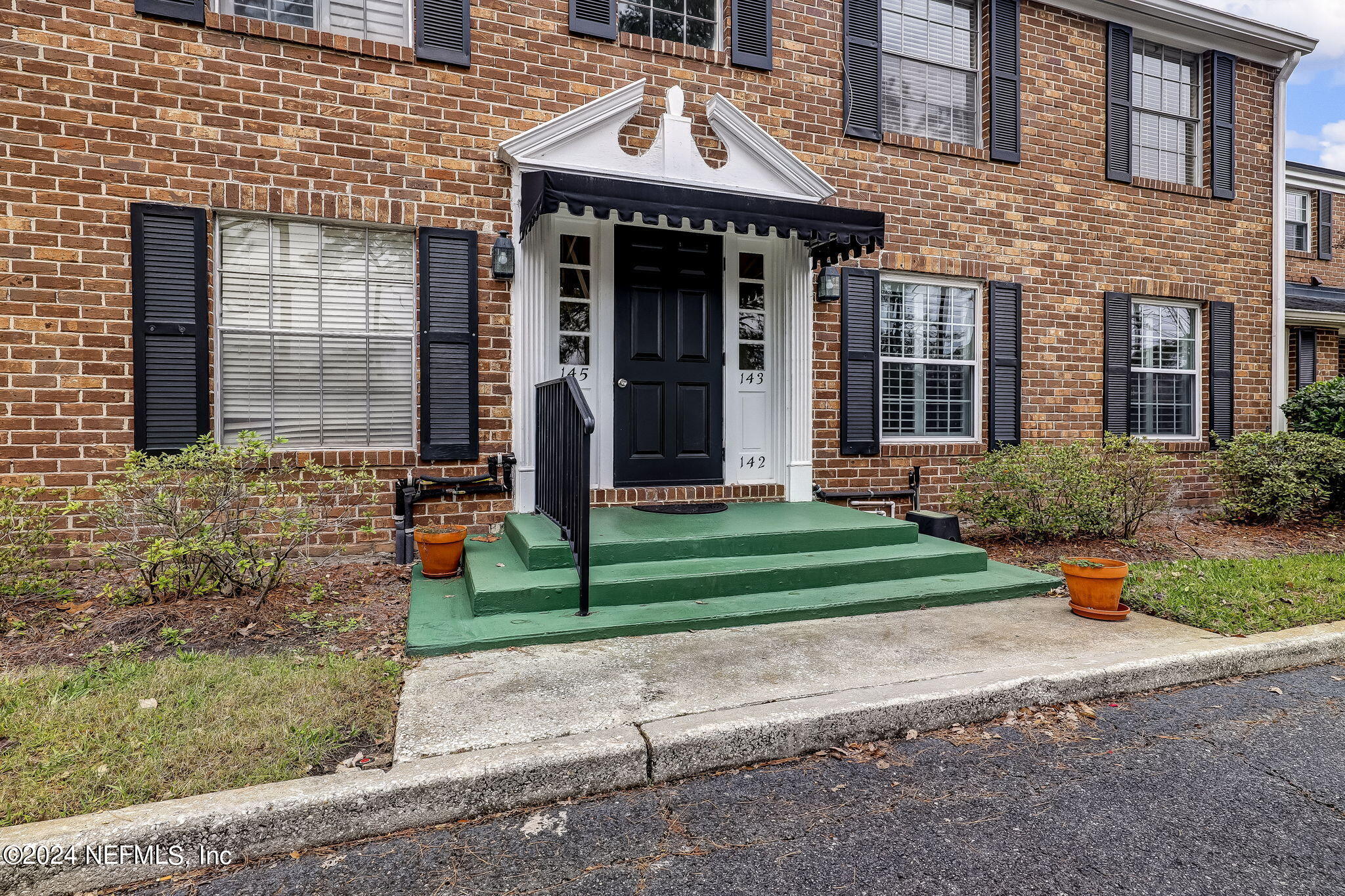 4358 Timuquana Road, Unit 143 Jacksonville, FL 32210 - Photo 3 of 33 2-web-or-mls-LR 4358 Timuquana Rd Unit