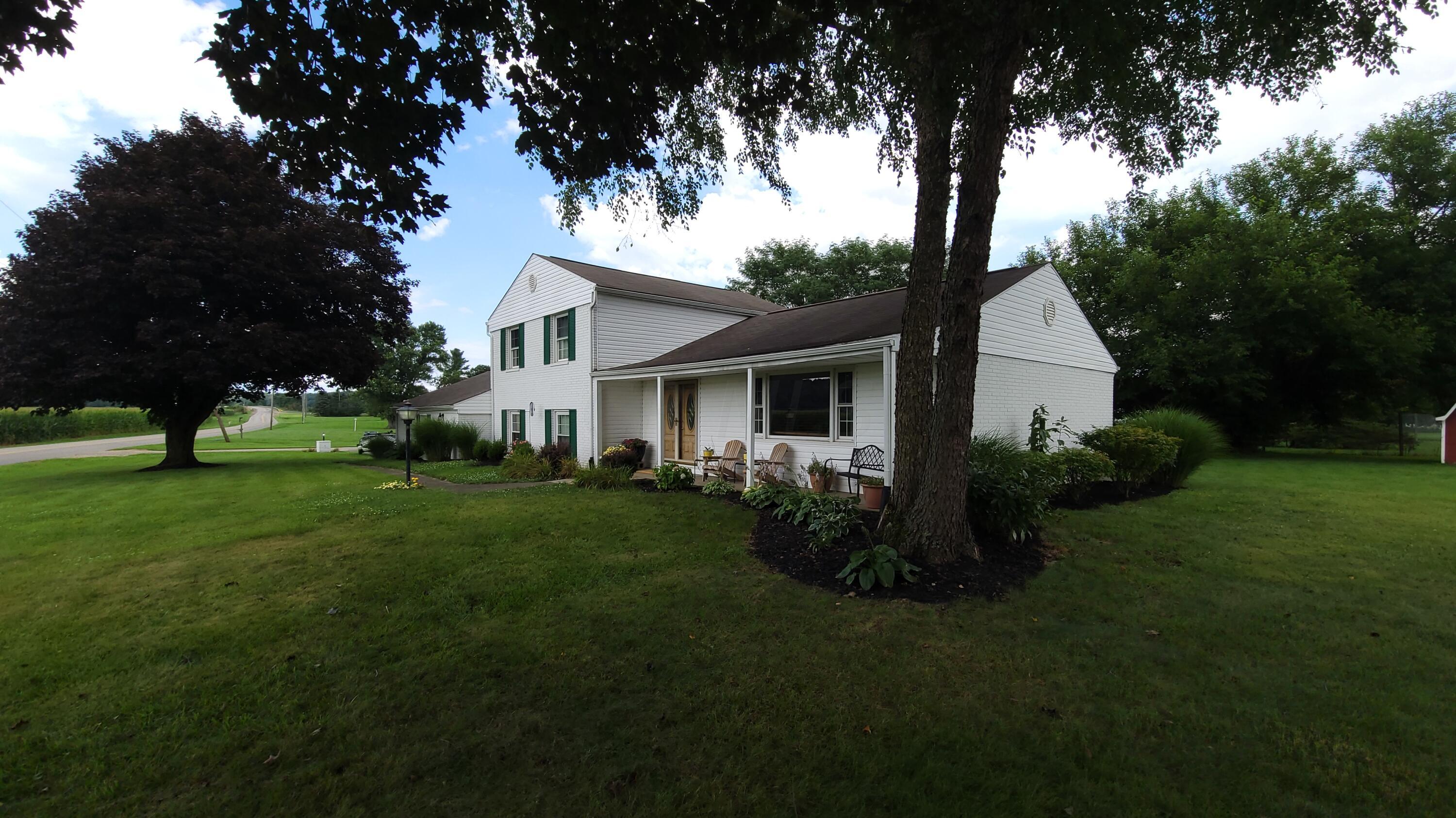 11070 Scout Road Frazeysburg, OH 43822 - Photo 5 of 37 20220729_163052