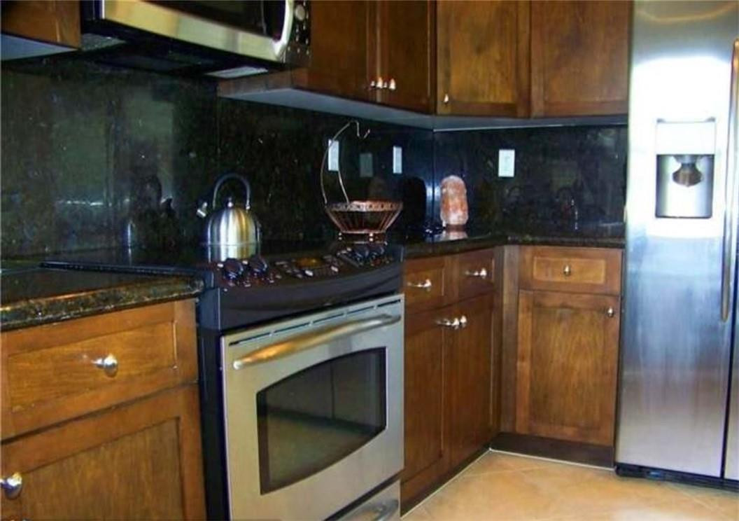 2851 Prospect Road, Unit 1006 Fort Lauderdale, FL 33309 - Photo 8 of 25 Photo 8