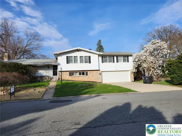 $549,000 | 811 South Glenwood Street, Allentown, PA 18103