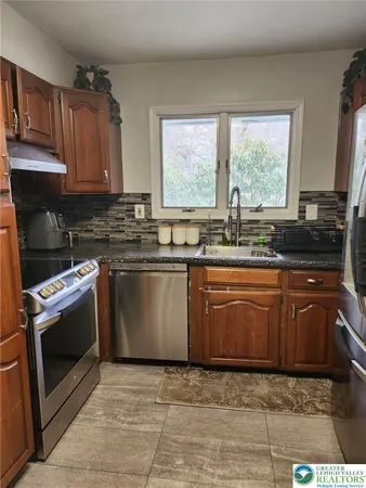 $549,000 | 811 South Glenwood Street, Allentown, PA 18103