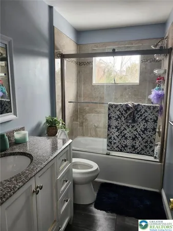 $549,000 | 811 South Glenwood Street, Allentown, PA 18103