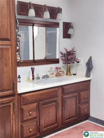 $549,000 | 811 South Glenwood Street, Allentown, PA 18103