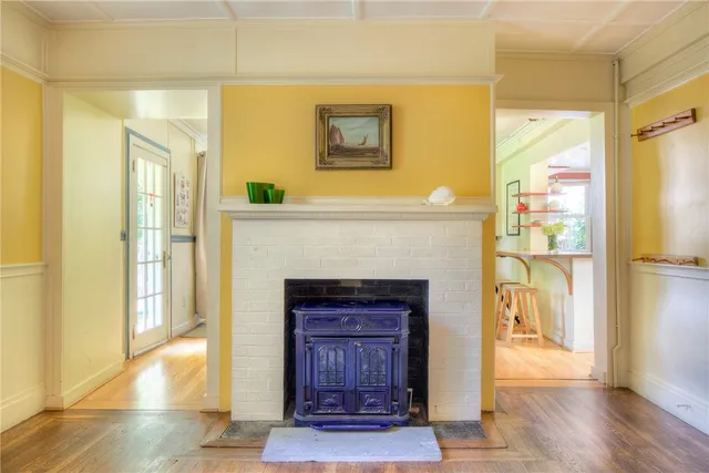 $2,190,000 | 24 Old Beach Road, Newport, RI 02840