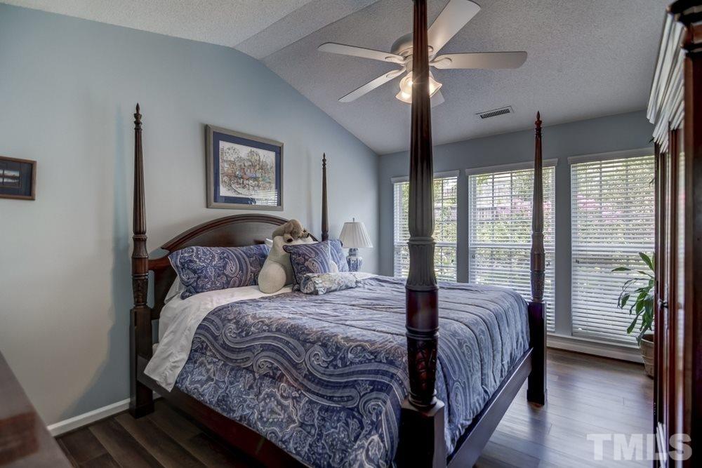 129 Saddle River Road Apex, NC 27502 - Photo 8 of 16