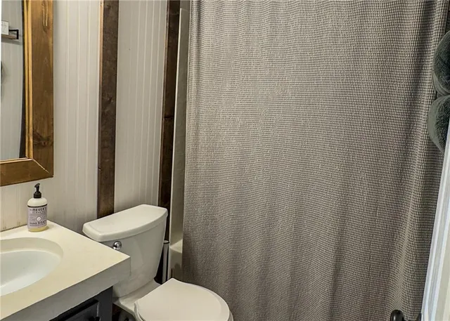 $350,000 | 21-26 Buckskin Drive, Linn Valley, KS 66040