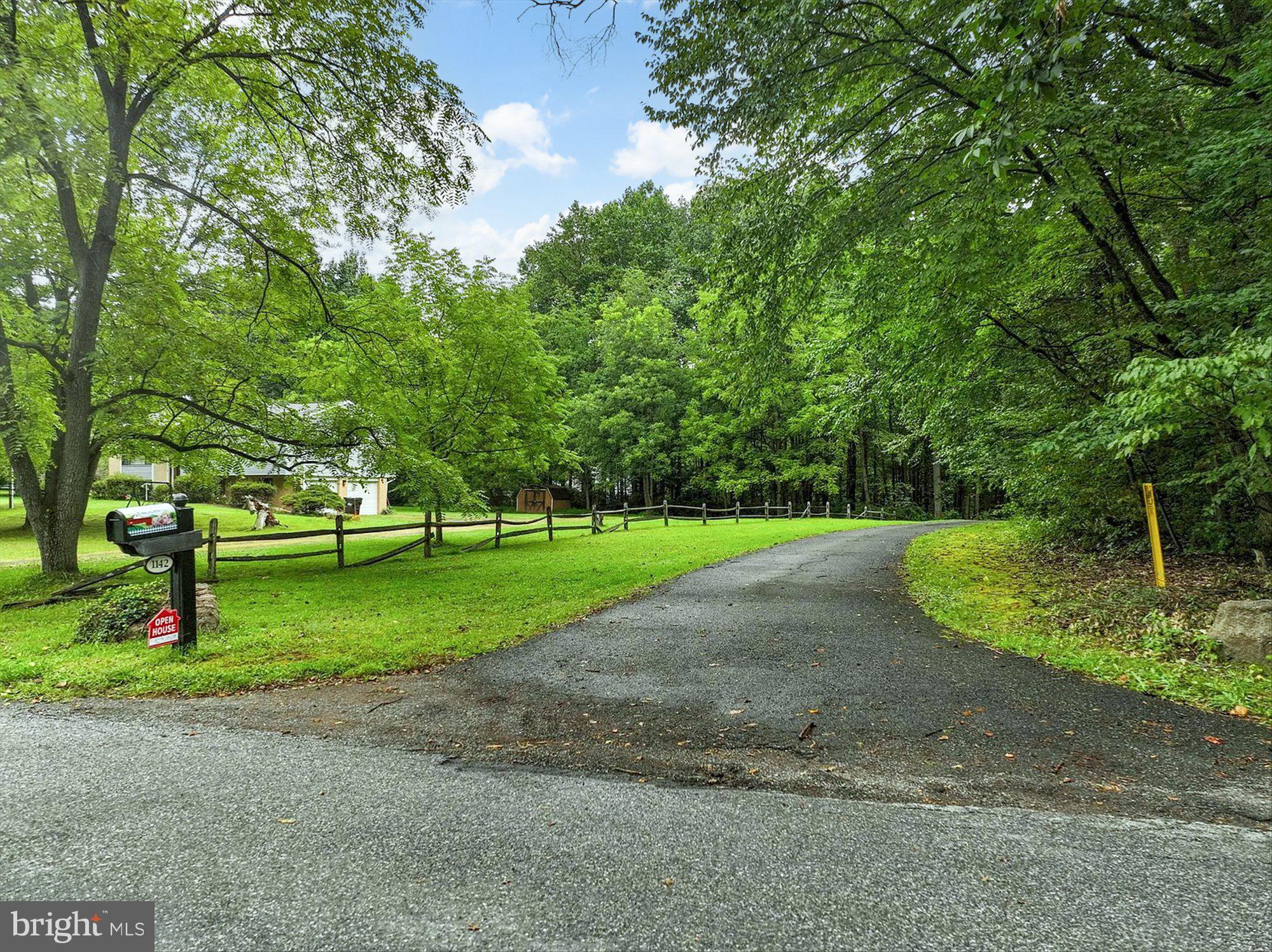 1142 Shenkel Road Pottstown, PA 19465 - Photo 74 of 77 Driveway