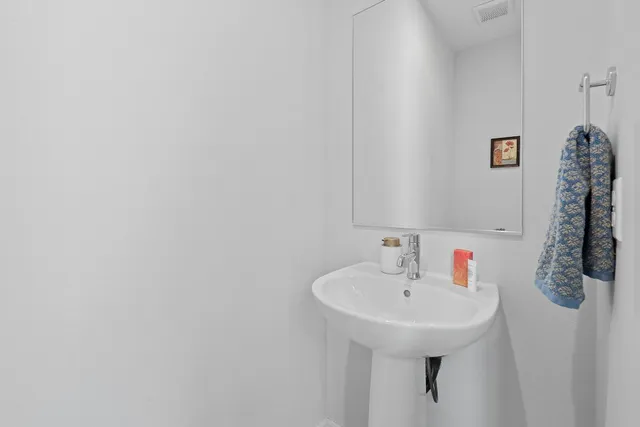 $2,300 | 801 North Bluff Drive, Unit 59, Austin, TX 78745