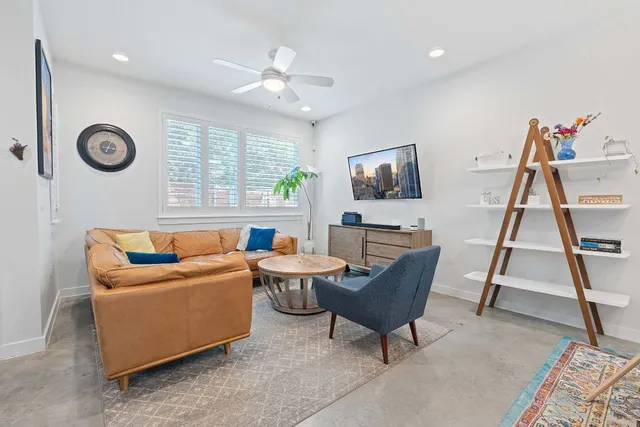 $2,300 | 801 North Bluff Drive, Unit 59, Austin, TX 78745