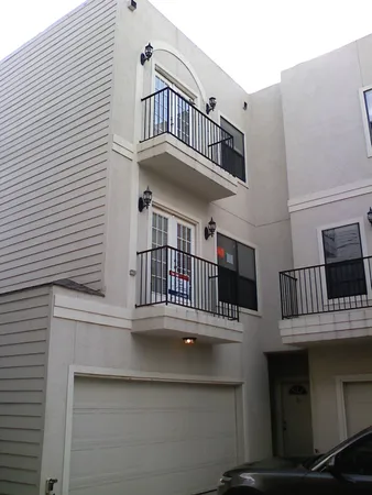 $2,800 | 4413 Koehler Street, Unit D, Houston, TX 77007