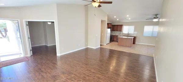 $1,895 | 1814 West Desert Hills Drive, San Tan Valley, AZ 85144