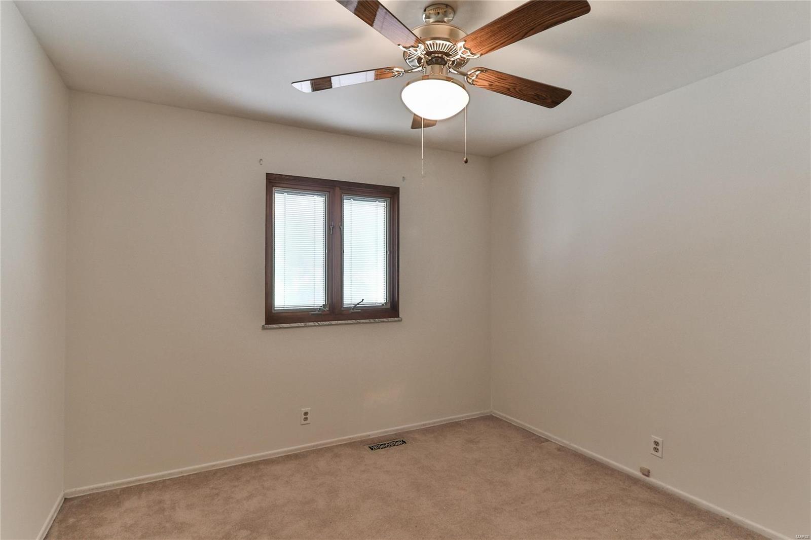 4911 Mattis Road St. Louis, MO 63128 - Photo 14 of 28 Gallery Image 14