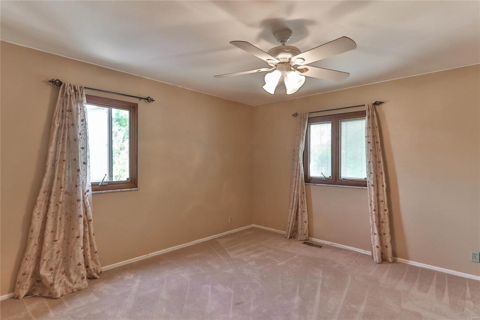 4911 Mattis Road St. Louis, MO 63128 - Photo 15 of 28 Gallery Image 15